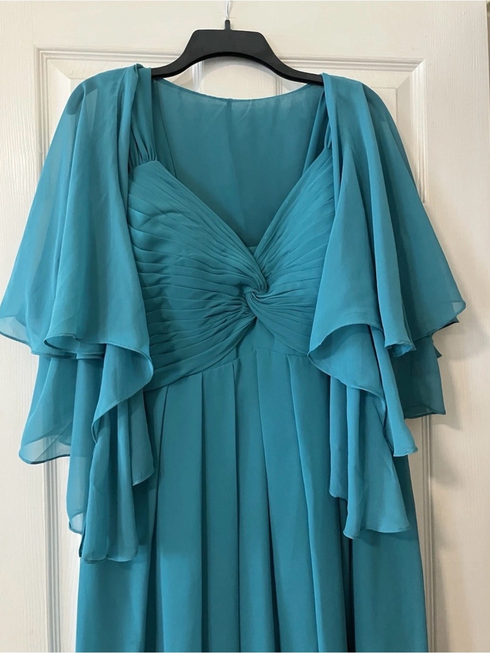 Elegant Teal Pleated Chiffon Evening Dress